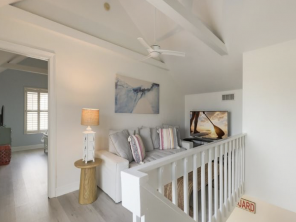 Captiva 4 Bedroom Rental +Loft and Wonderful Views of Gulf